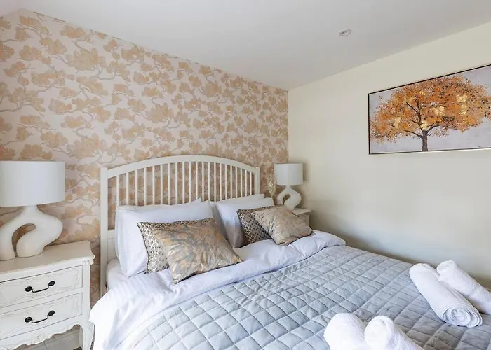 Flat In Guildford